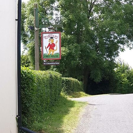 The Old Red Lion Bruton Exterior foto